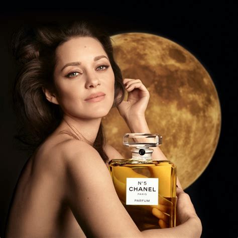 chanel no 5 music 2015|Chanel number 5 commercial.